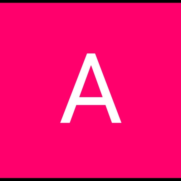 Meet your Posher, Amber - Picture 1 of 1